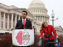 Rep. Subramanyam and former Congresswoman Wexton standing in front of the U.S. Capitol